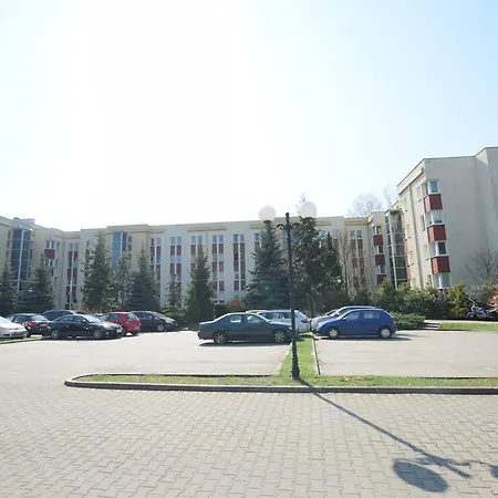 Elegant Stadion Narodowy * ורשה